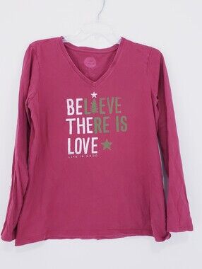 Life is Good Red Believe There Is Love Long Sleeve Christmas Tee Shirt Medium